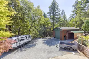 856 Greentree Loop, Grants Pass, OR 97527 - Photo 49