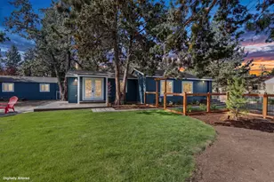 565 SE Woodland Blvd, Bend, OR 97702 - Photo 41