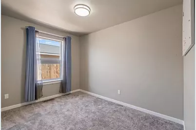951 SE Maliah Avenue, Madras, OR 97741 - Photo 7