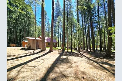 836 Ulrich Road, Prospect, OR 97536 - Photo 1