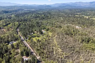 2802 Russell Rd, Merlin, OR 97532 - Photo 57