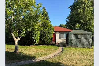 649 Sunset Way, Grants Pass, OR 97527 - Photo 1