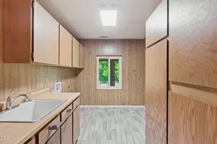 782 Covered Bridge Rd, Rogue River, OR 97537 - Photo 17