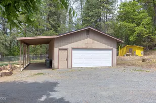 782 Covered Bridge Rd, Rogue River, OR 97537 - Photo 9