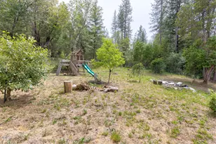 782 Covered Bridge Rd, Rogue River, OR 97537 - Photo 37