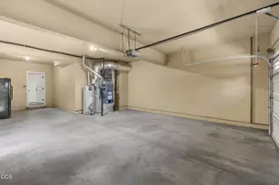 20703 Patriot Ln, Bend, OR 97701 - Photo 19