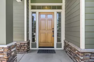 20703 Patriot Ln, Bend, OR 97701 - Photo 3