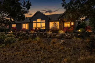 2572 NW Pine Terrace Dr, Bend, OR 97701 - Photo 7