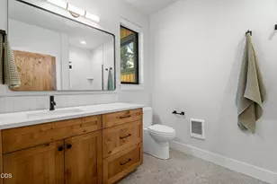 56449 Elk Run Dr, Bend, OR 97707 - Photo 29