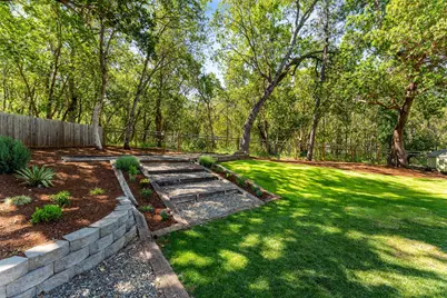 335 Summit Loop Loop, Grants Pass, OR 97527 - Photo 33