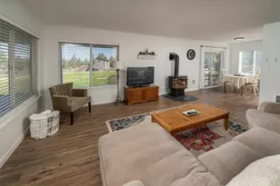 8476 SW Corner Pl, Terrebonne, OR 97760 - Photo 9