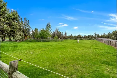 61935 Ten Barr Ranch Road, Bend, OR 97701 - Photo 95