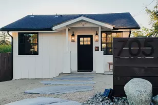 705 Cook St, Klamath Falls, OR 97601 - Photo 9