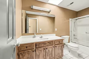 2964 Bailey Ave, Medford, OR 97504 - Photo 23