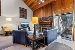 70668 Kaporie, Black Butte Ranch, OR 97759 - Photo 5