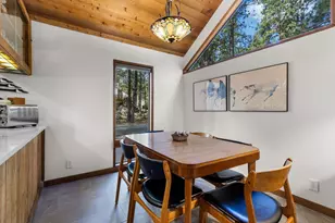 70668 Kaporie, Black Butte Ranch, OR 97759 - Photo 11
