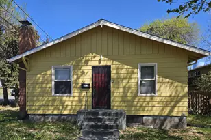 2143 Biehn St, Klamath Falls, OR 97601 - Photo 1