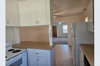 2143 Biehn Street, Klamath Falls, OR 97601 - Photo 9