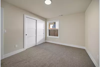 1175 Orange Blossom Drive #129, Klamath Falls, OR 97601 - Photo 23