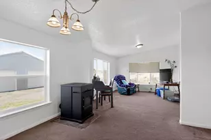 2586 Meadowview Dr, Chiloquin, OR 97624 - Photo 13