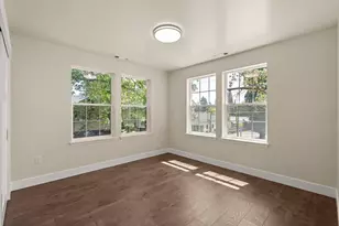 205 N Oregon St, Jacksonville, OR 97530 - Photo 23