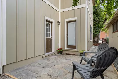 205 N Oregon Street, Jacksonville, OR 97530 - Photo 25