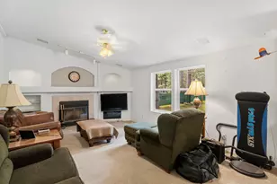 16928 Covina Rd, Bend, OR 97707 - Photo 7
