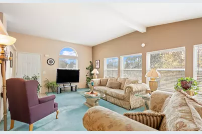 13812 SW Canyon Drive, Terrebonne, OR 97760 - Photo 9