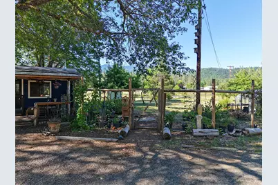 1135 E Fork Road, Williams, OR 97544 - Photo 45
