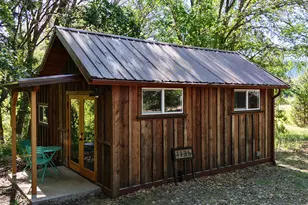 1135 E Fork Rd, Williams, OR 97544 - Photo 9