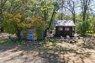 1135 E Fork Rd, Williams, OR 97544 - Photo 15