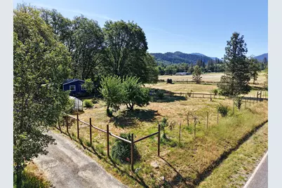 1135 E Fork Road, Williams, OR 97544 - Photo 97