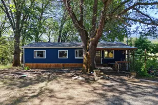 1135 E Fork Rd, Williams, OR 97544 - Photo 19