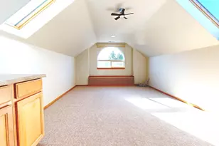 10300 SW Nicole Dr, Powell Butte, OR 97753 - Photo 37