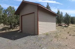 10300 SW Nicole Dr, Powell Butte, OR 97753 - Photo 63