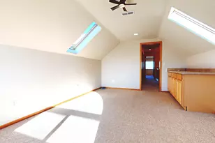10300 SW Nicole Dr, Powell Butte, OR 97753 - Photo 37