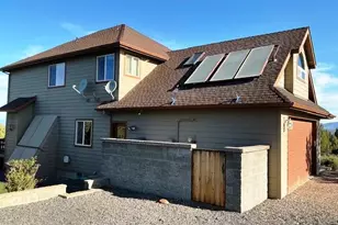 10300 SW Nicole Dr, Powell Butte, OR 97753 - Photo 5