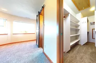 10300 SW Nicole Dr, Powell Butte, OR 97753 - Photo 25