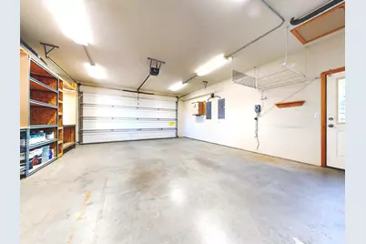 10300 SW Nicole Drive, Powell Butte, OR 97753 - Photo 41