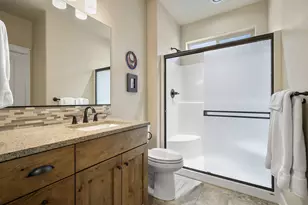 60220 Rolled Rock Way, Bend, OR 97702 - Photo 21