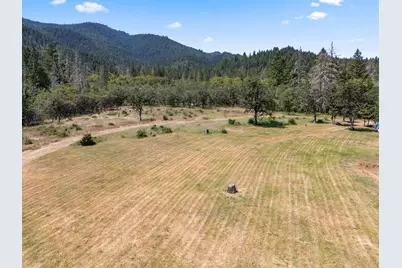 10552 Williams Highway, Grants Pass, OR 97527 - Photo 5