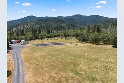 10552 Williams Highway, Grants Pass, OR 97527 - Photo 7