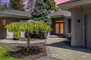 17930 Catkin Ln, Sunriver, OR 97707 - Photo 5