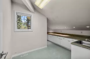 17930 Catkin Ln, Sunriver, OR 97707 - Photo 45