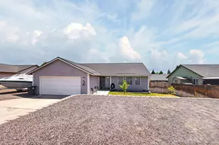 316 Geneva St, Culver, OR 97734 - Photo 1