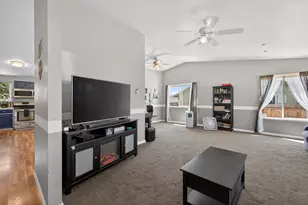 316 Geneva St, Culver, OR 97734 - Photo 7