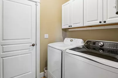 1339 SW Rimrock Way, Redmond, OR 97756 - Photo 11