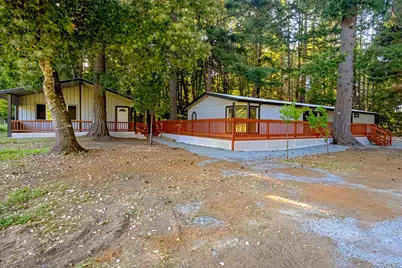 601 Pinewood Way, Cave Junction, OR 97523 - Photo 27