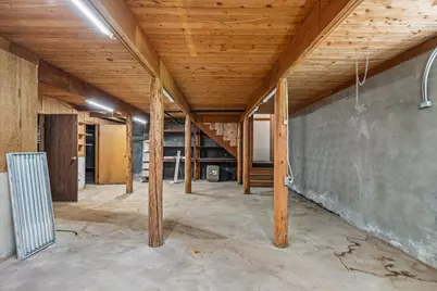 140 Bonanza Drive, Selma, OR 97538 - Photo 29