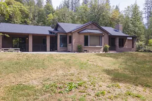 782 Covered Bridge Rd, Rogue River, OR 97537 - Photo 1